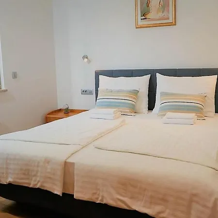 Villa Monte Uliveto Comfortable Holiday *